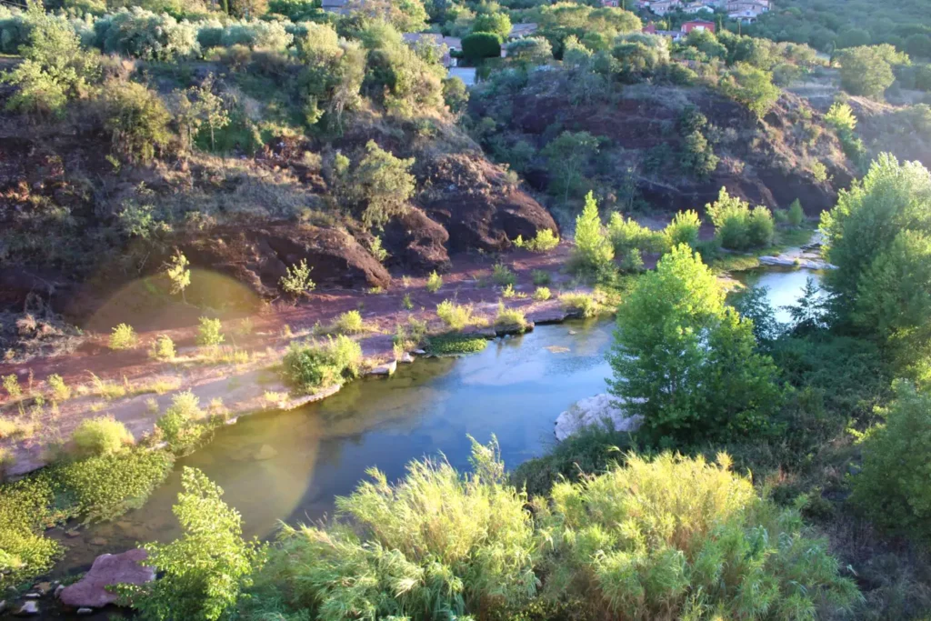 Ruisseau dans les Terrasses du Larzac