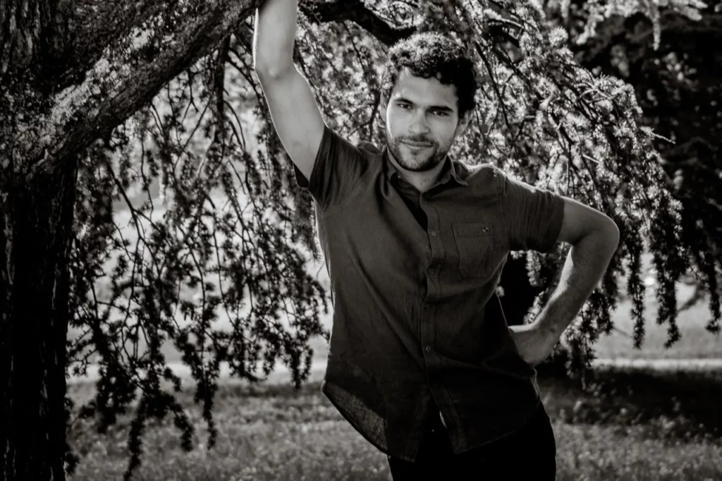 Château du Cèdre - Portrait d’un vigneron du domaine sous la treille