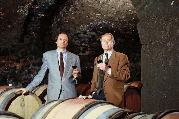 Domaine Antonin Guyon - Dégustation entre les fûts dans la cave du domaine