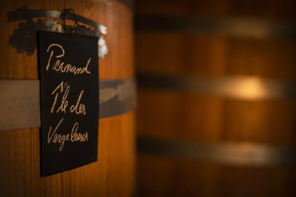 Domaine Chandon de Briailles - Fût marqué à la craie « Pernand Île des Vergelesses »
