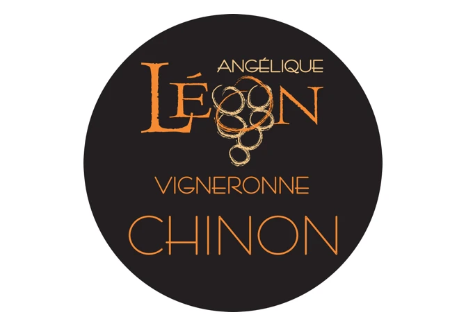 Angélique Léon