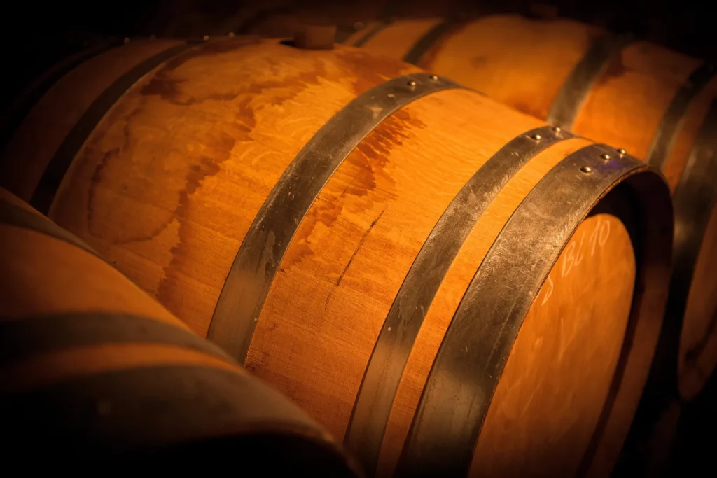 Domaine de Mucelle - Fûts de chêne pour l’élevage du pinot noir